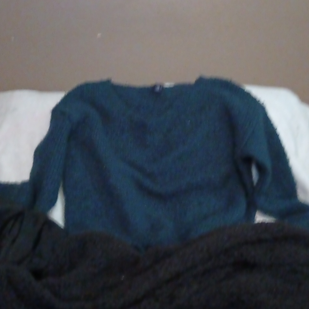Ladies sweater